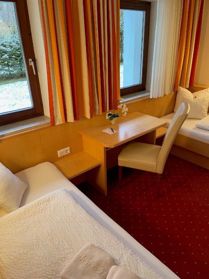 W4 Haus Ganghofer Appartement Leutasch Buitenkant foto